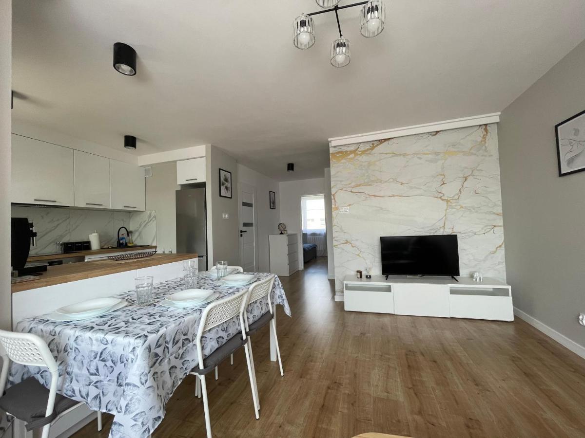 Srodmiescie Apartment เอากุสตูฟ ภายนอก รูปภาพ