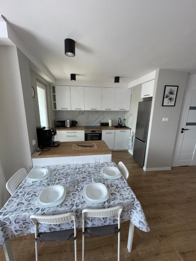 Srodmiescie Apartment เอากุสตูฟ ภายนอก รูปภาพ